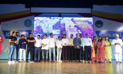 Alumni Gathering on Stage